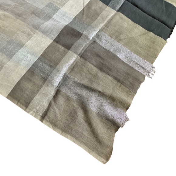 Luxury Grey/tan Scarf with Metallic Threads - Picture 9 of 15